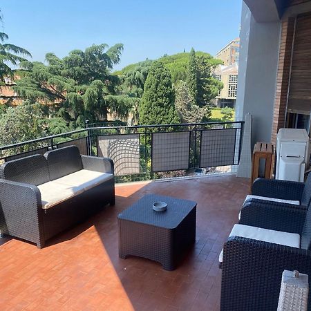 רומא Eur Centro Lux Apartment Con Camino מראה חיצוני תמונה
