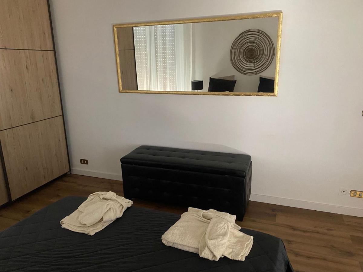רומא Eur Centro Lux Apartment Con Camino מראה חיצוני תמונה